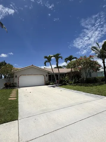 2527 SW 12th Street Boynton Beach FL 33426