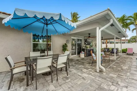 2527 SW 12th Street Boynton Beach FL 33426