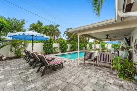 2527 SW 12th Street Boynton Beach FL 33426