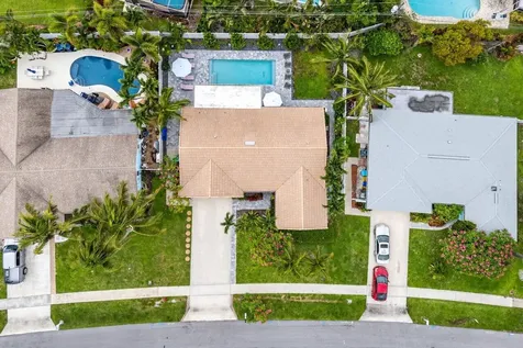 2527 SW 12th Street Boynton Beach FL 33426