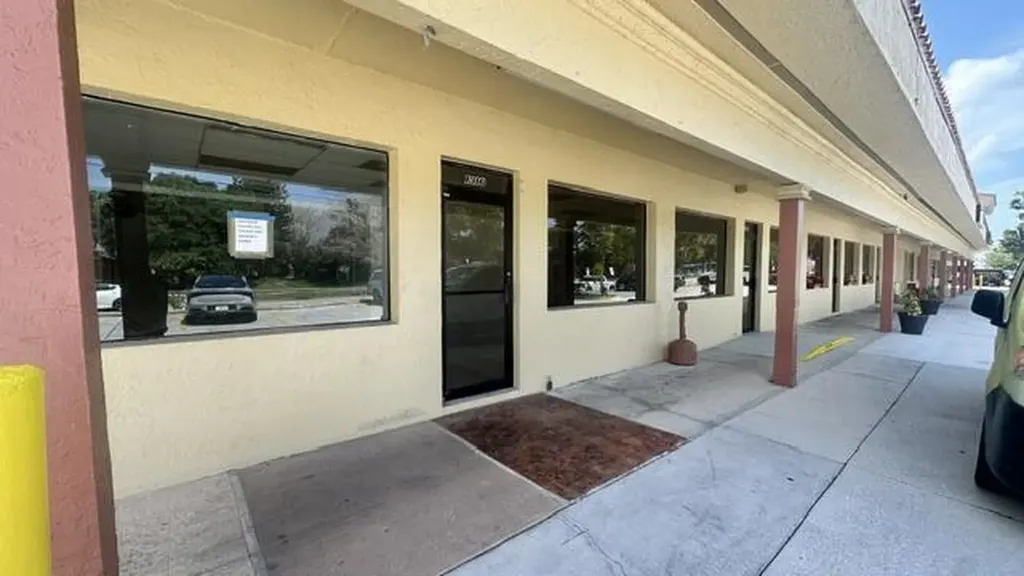 1302 SW Bayshore Boulevard Port St Lucie FL 34983