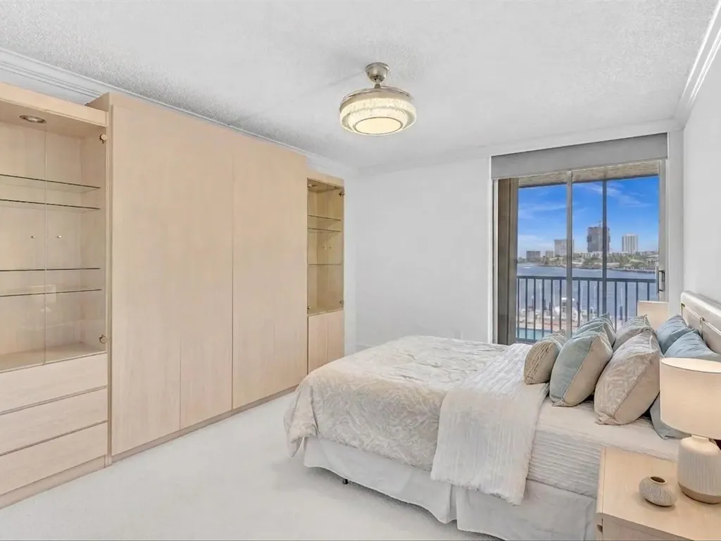 740 S Federal Highway Pompano Beach FL 33062