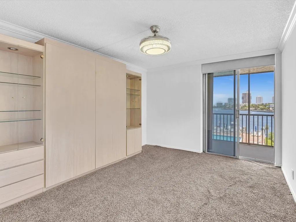740 S Federal Highway Pompano Beach FL 33062
