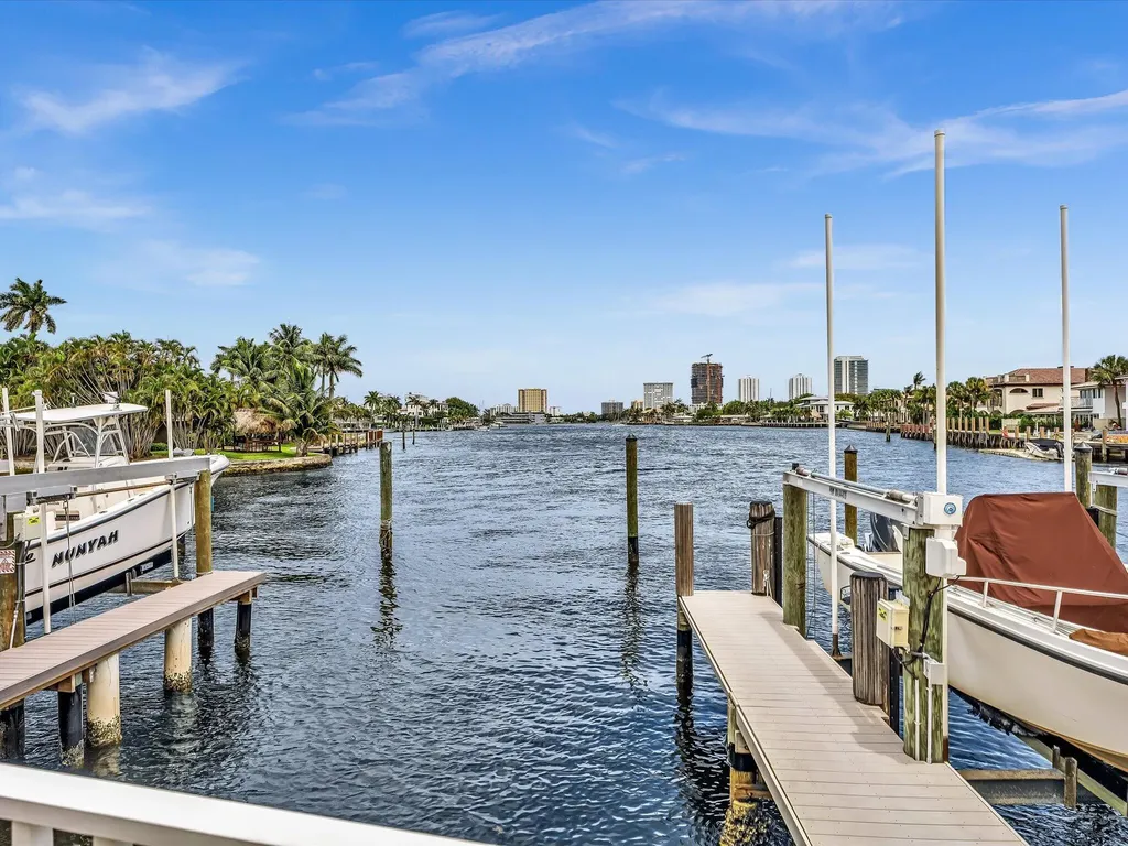 740 S Federal Highway Pompano Beach FL 33062