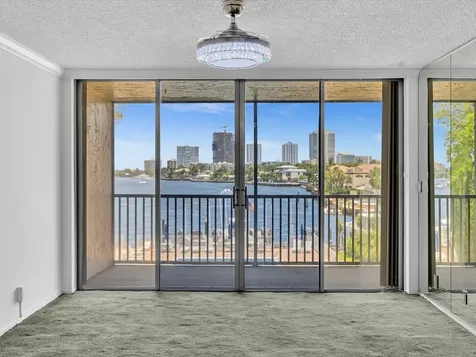 740 S Federal Highway Pompano Beach FL 33062