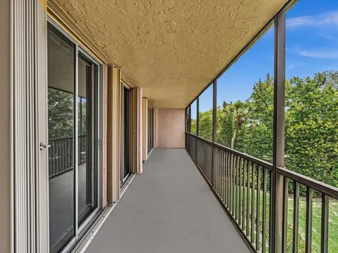 740 S Federal Highway Pompano Beach FL 33062