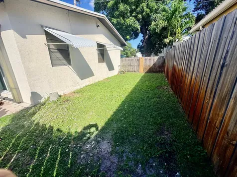 443 Wilder Street West Palm Beach FL 33405