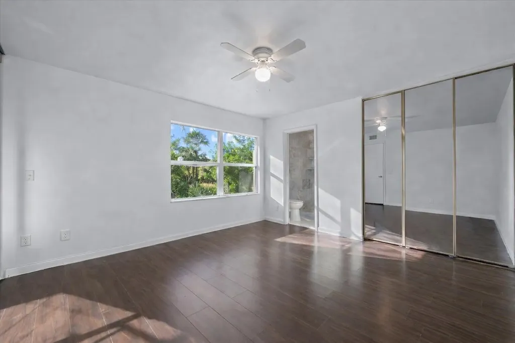 1945 Stratford Way West Palm Beach FL 33409