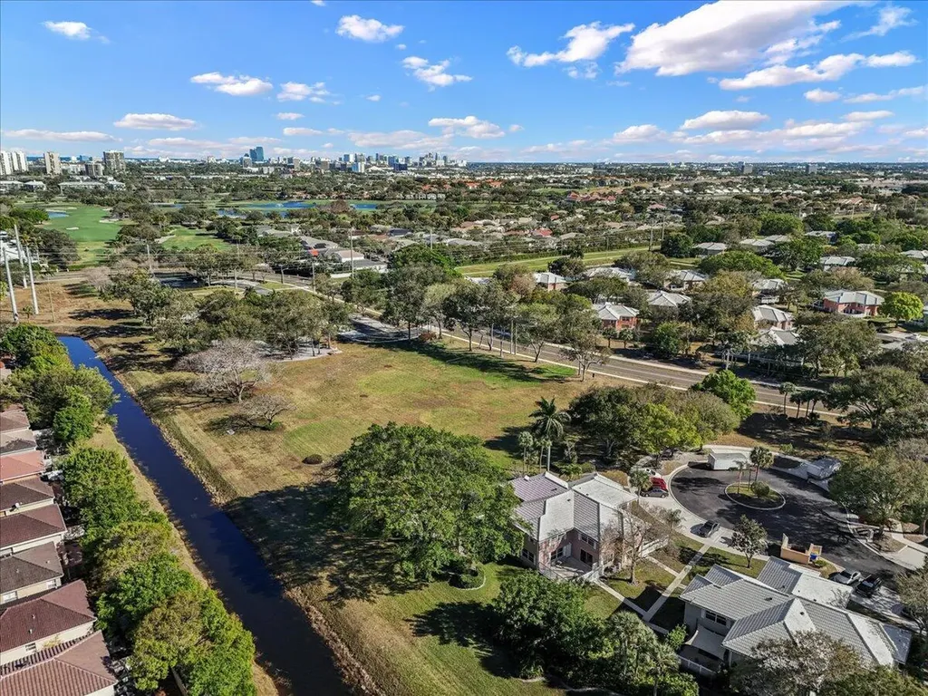 1945 Stratford Way West Palm Beach FL 33409