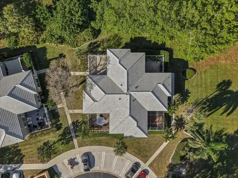 1945 Stratford Way West Palm Beach FL 33409