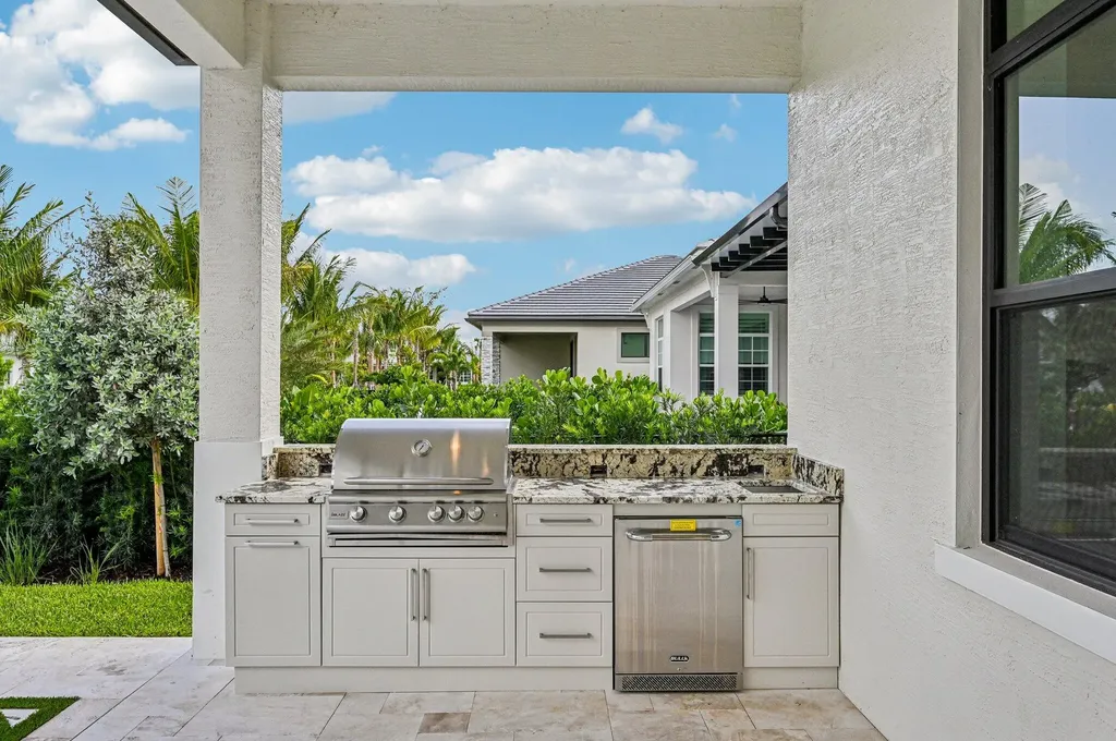 13621 Le Christine Drive Palm Beach Gardens FL 33412