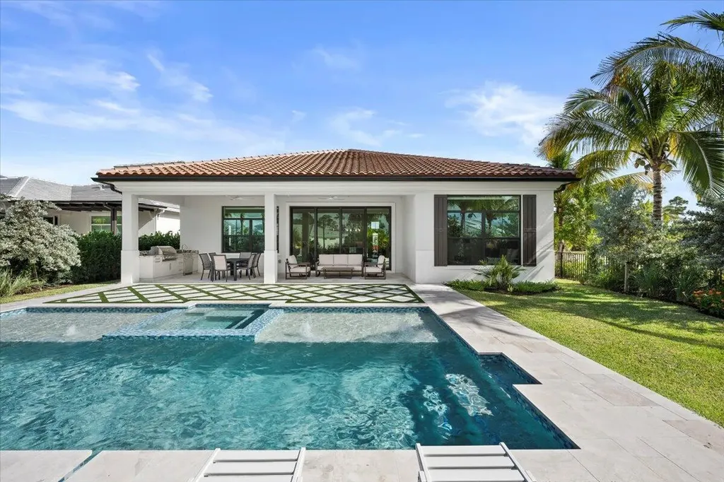 13621 Le Christine Drive Palm Beach Gardens FL 33412