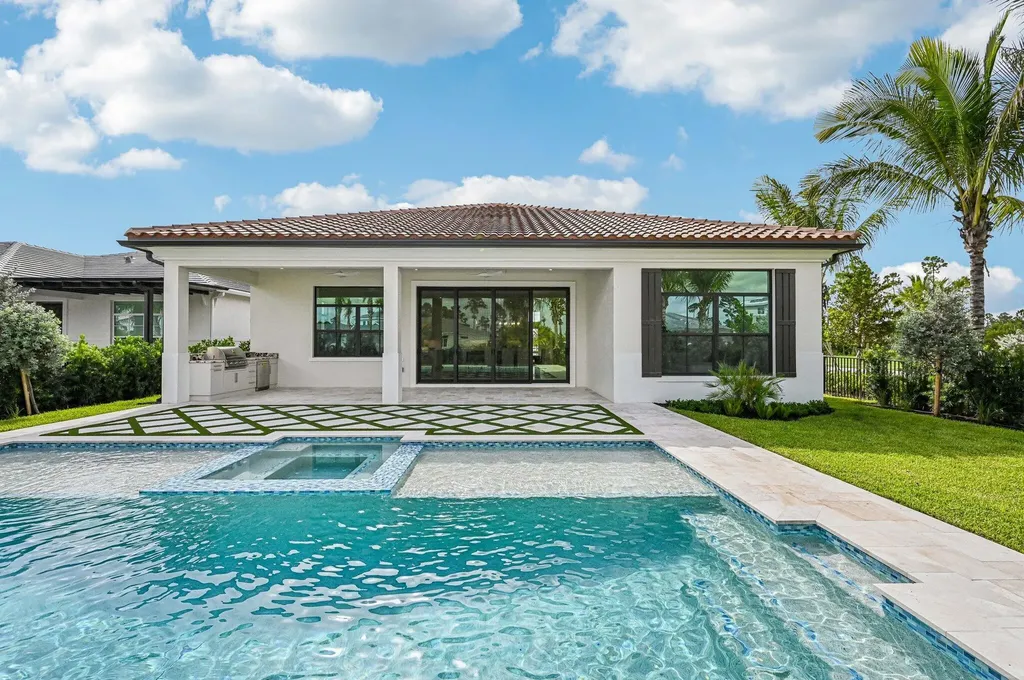 13621 Le Christine Drive Palm Beach Gardens FL 33412