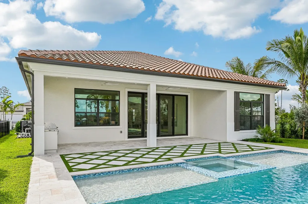 13621 Le Christine Drive Palm Beach Gardens FL 33412