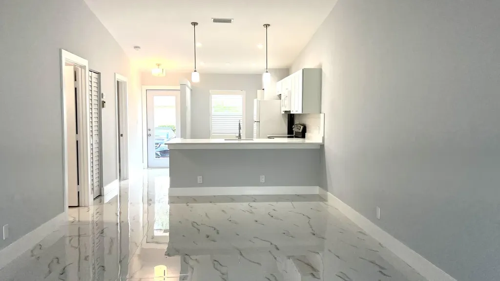 8743 Rheims Road Boca Raton FL 33496