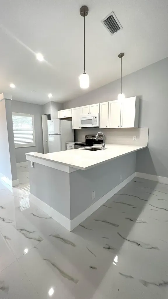 8743 Rheims Road Boca Raton FL 33496