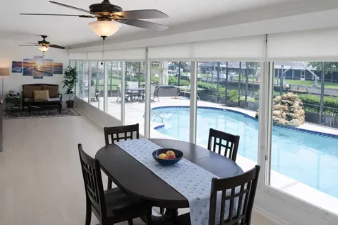 2066 SE 5th Court Court SE Vero Beach FL 32962