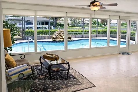 2066 SE 5th Court Court SE Vero Beach FL 32962