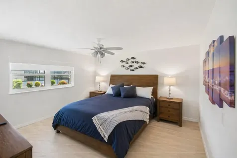 2066 SE 5th Court Court SE Vero Beach FL 32962