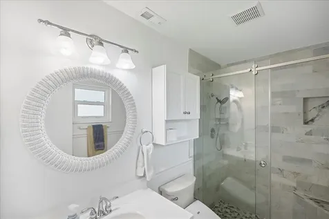 2066 SE 5th Court Court SE Vero Beach FL 32962