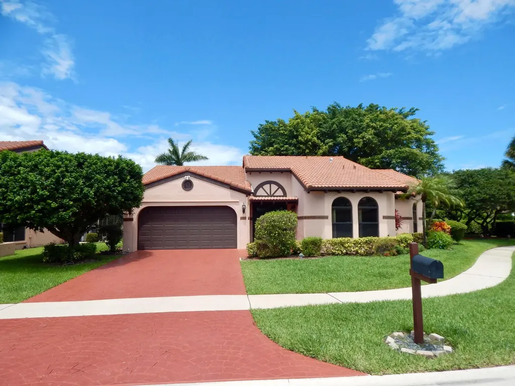 22864 Marbella Circle Boca Raton FL 33433