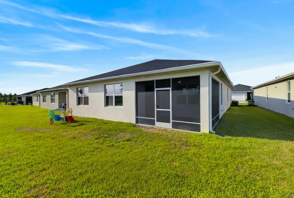 6632 NW Cloverdale Avenue Port St Lucie FL 34987