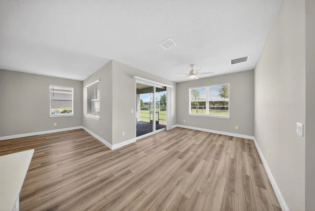 6632 NW Cloverdale Avenue Port St Lucie FL 34987