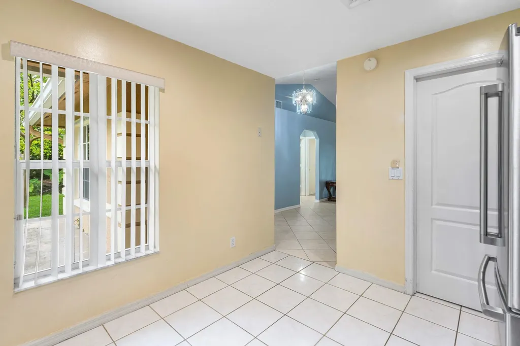 15592 99th Street N West Palm Beach FL 33412
