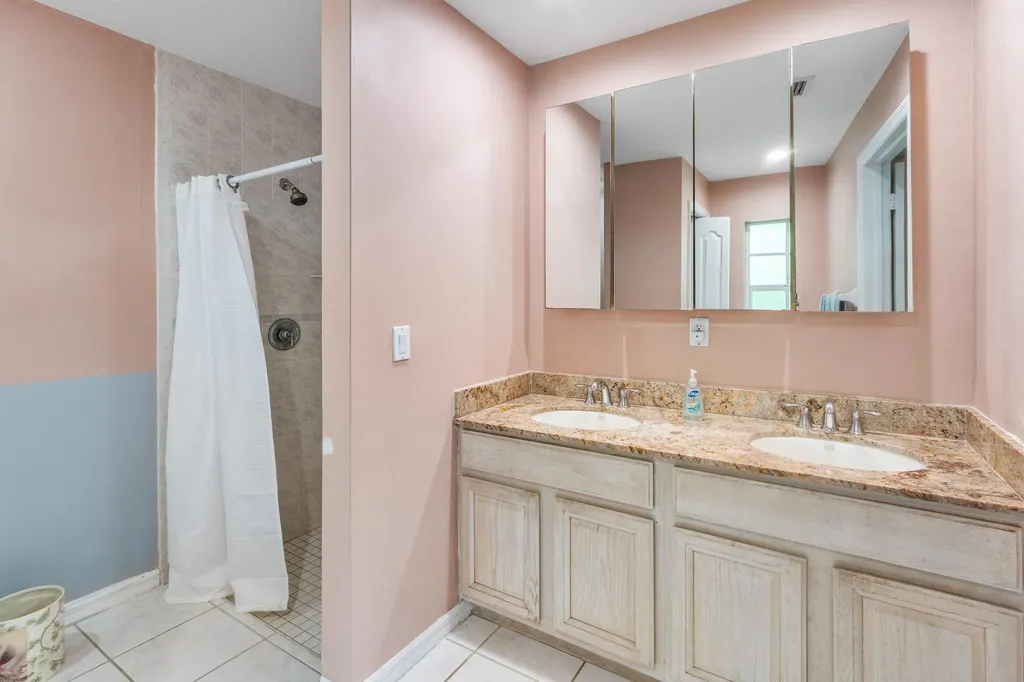 15592 99th Street N West Palm Beach FL 33412