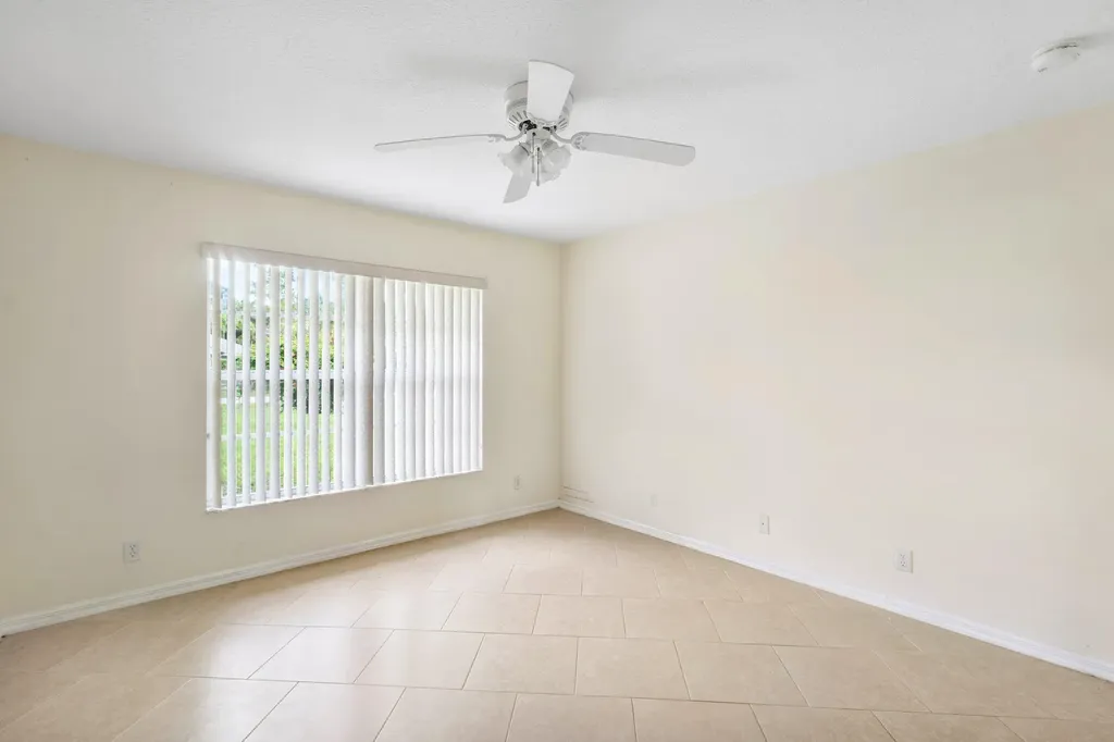 15592 99th Street N West Palm Beach FL 33412