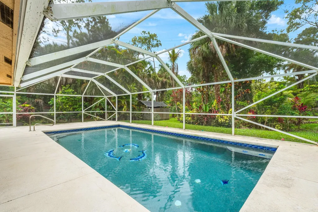 15592 99th Street N West Palm Beach FL 33412