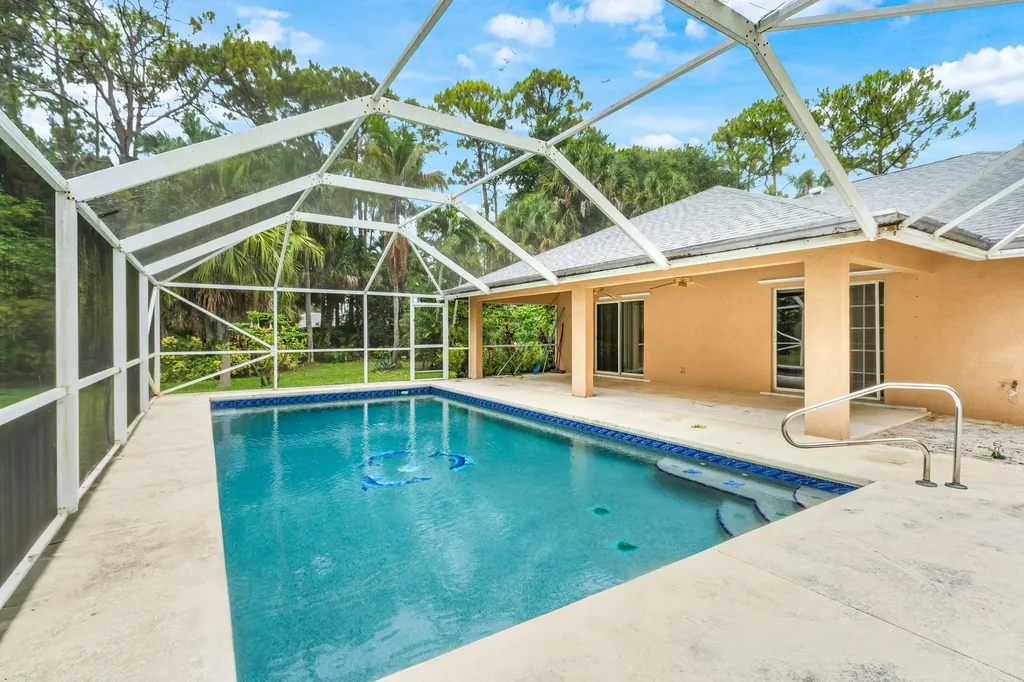 15592 99th Street N West Palm Beach FL 33412
