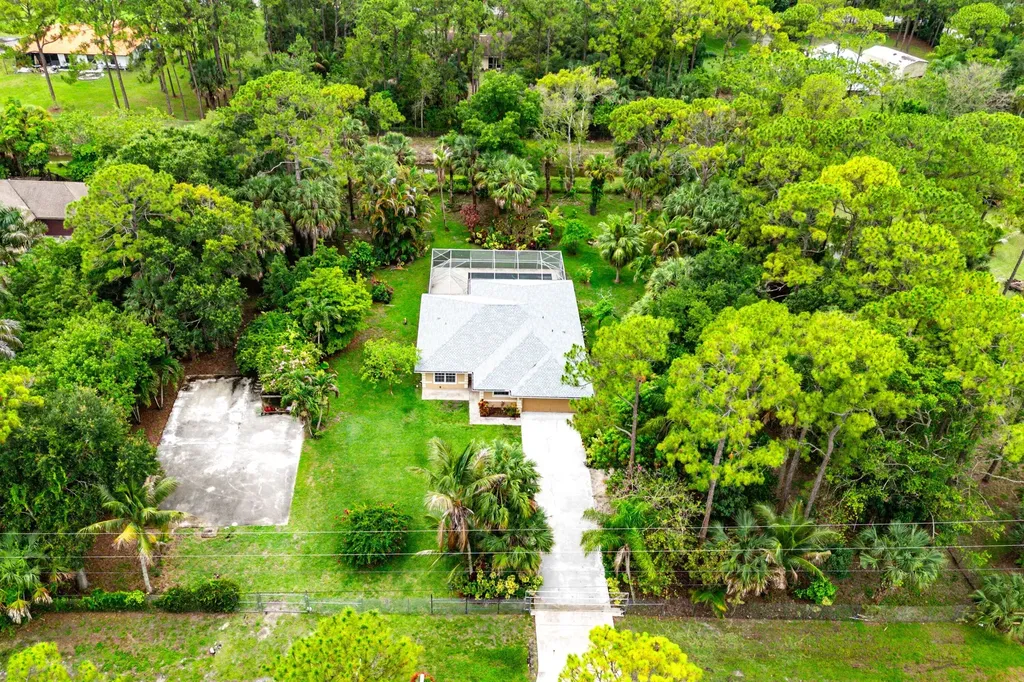 15592 99th Street N West Palm Beach FL 33412