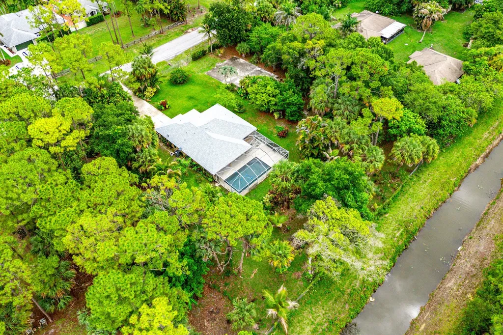 15592 99th Street N West Palm Beach FL 33412