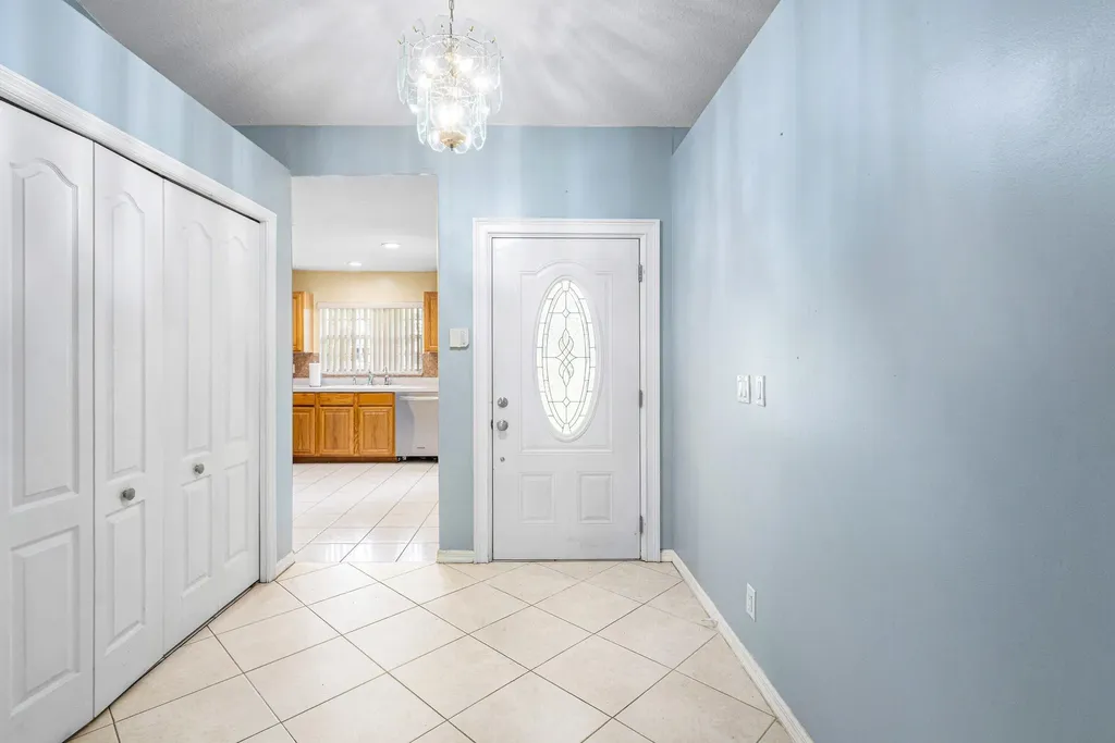15592 99th Street N West Palm Beach FL 33412