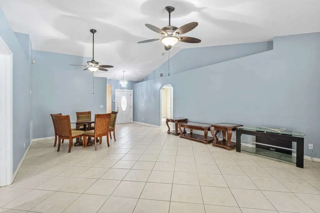 15592 99th Street N West Palm Beach FL 33412