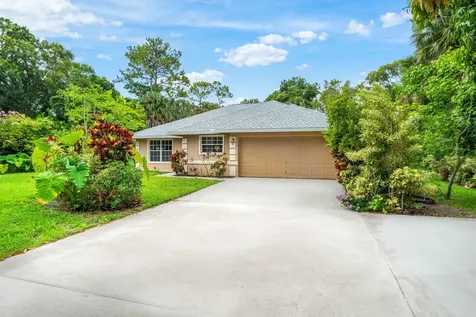 15592 99th Street N West Palm Beach FL 33412