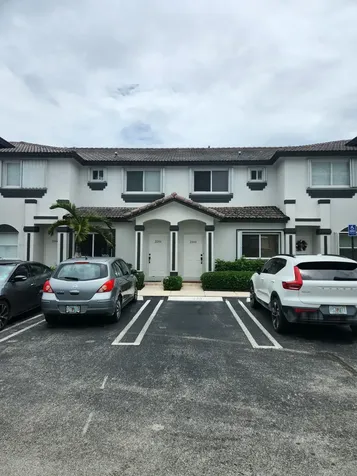 2208 SE 24th Place Homestead FL 33035