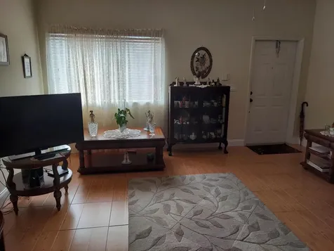 2208 SE 24th Place Homestead FL 33035