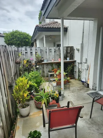 2208 SE 24th Place Homestead FL 33035