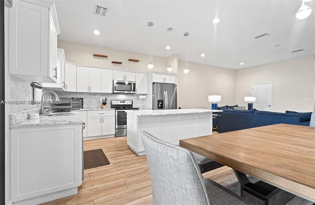 9265 NW 16th Street Pembroke Pines FL 33024