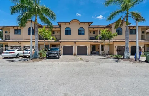 9265 NW 16th Street Pembroke Pines FL 33024