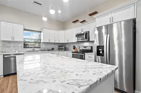 9265 NW 16th Street Pembroke Pines FL 33024