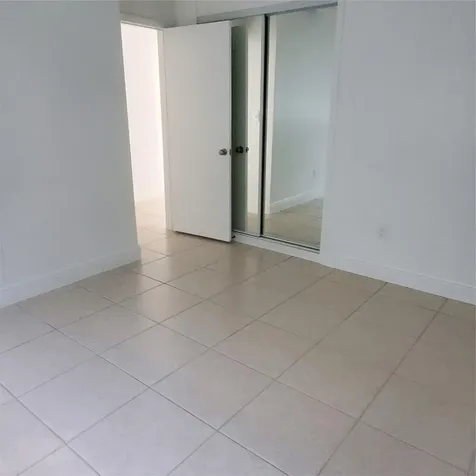 1421 NW 114th Avenue Pembroke Pines FL 33026