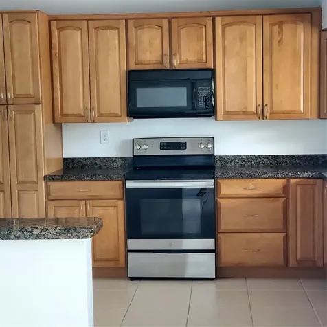 1421 NW 114th Avenue Pembroke Pines FL 33026