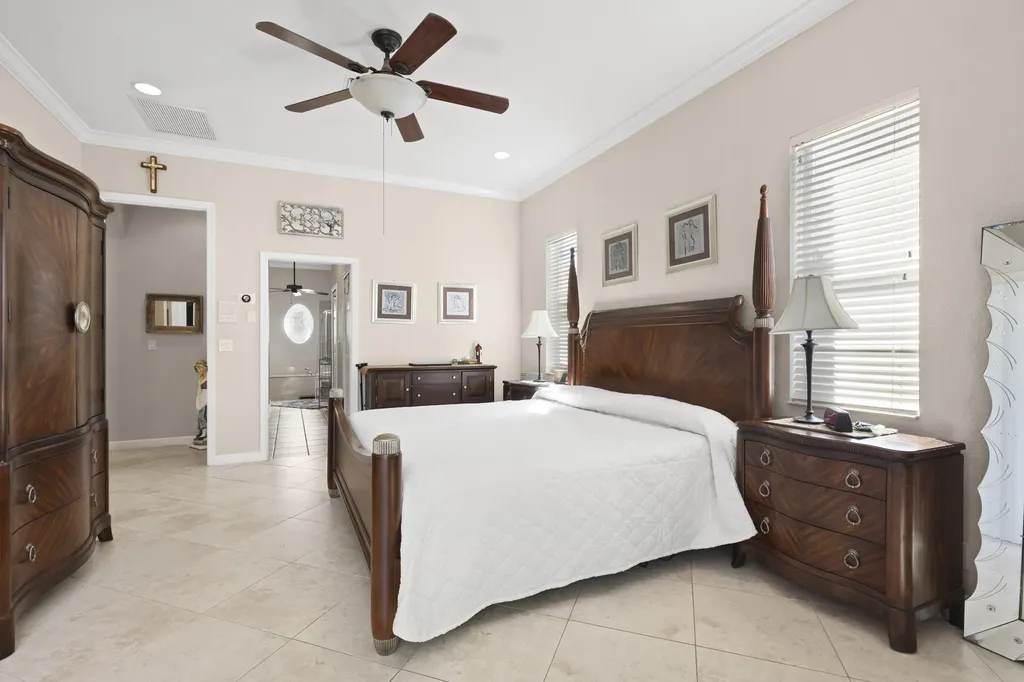 3968 W Hamilton Key West Palm Beach FL 33411