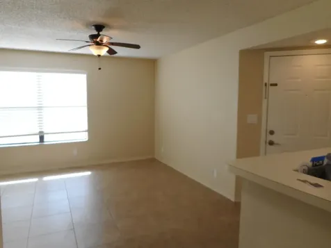 2866 S University Drive Davie FL 33328