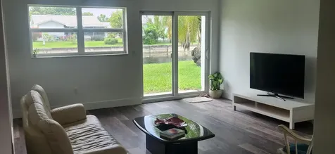 6802 NW 74th Place Tamarac FL 33321