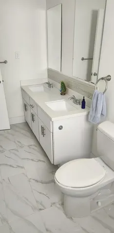6802 NW 74th Place Tamarac FL 33321
