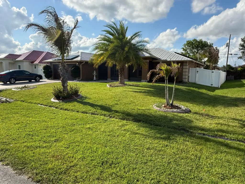 1481 SW Jacksonville Avenue Port St Lucie FL 34953